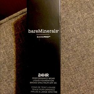 Bare Minerals 24 Hour Performance Wear Foundation